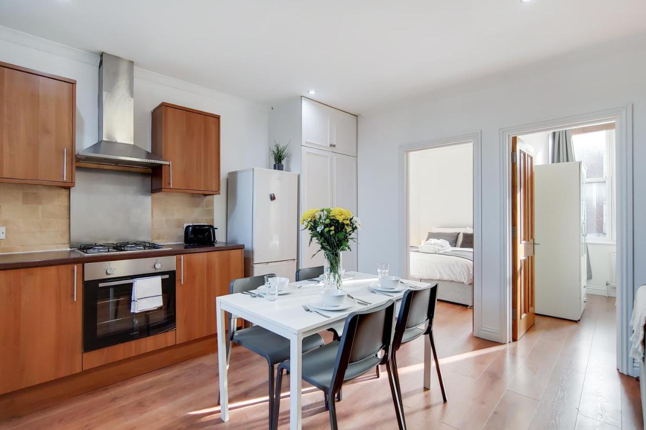 Welcomestay Tooting Broadway 3 Bedroom Apartment Londra Exterior foto