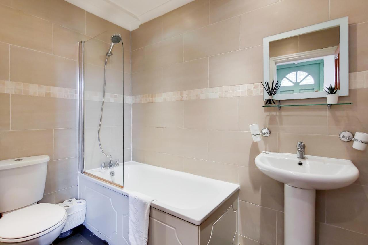 Welcomestay Tooting Broadway 3 Bedroom Apartment Londra Exterior foto